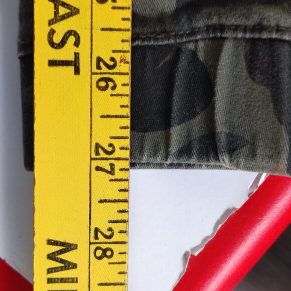 Levl's Cargo Jogger women's youth size XL camo taper stretchy - Picture 14 of 16